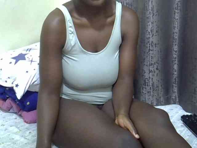 Pretty-amber72 Pretty-amber72