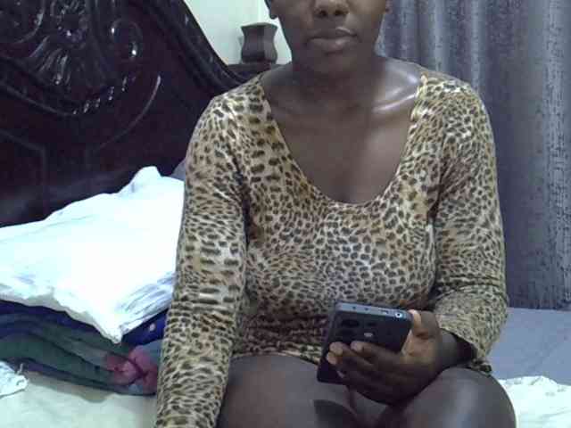 Pretty-amber72 webcam