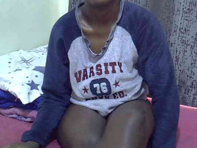 Pretty-amber72 webcam