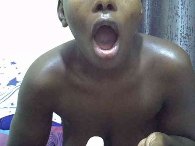 Pretty-amber72 Pretty-amber72