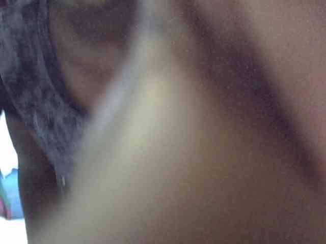 Pretty-amber72 webcam