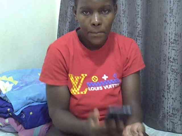 Pretty-amber72 webcam