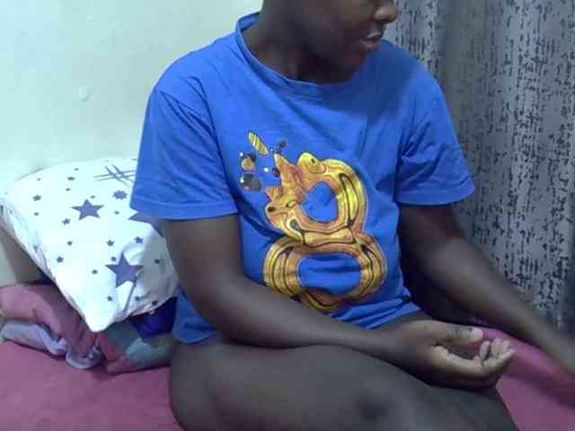 Pretty-amber72 Pretty-amber72