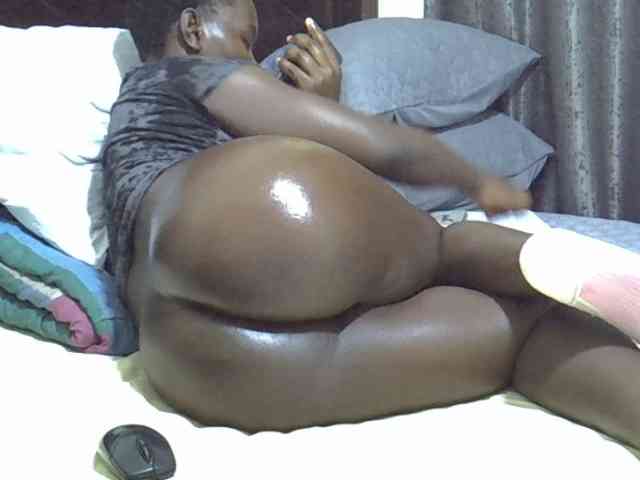 Pretty-amber72 webcam