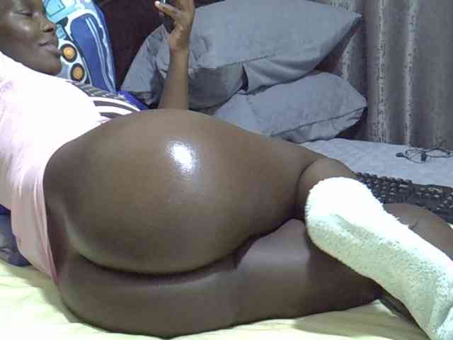 Pretty-amber72 webcam