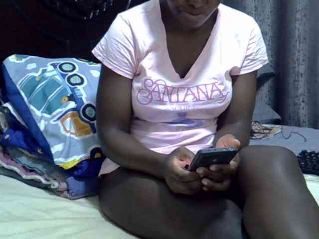 Pretty-amber72 webcam