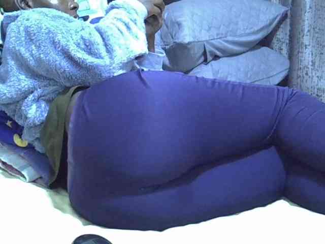 Pretty-amber72 webcam