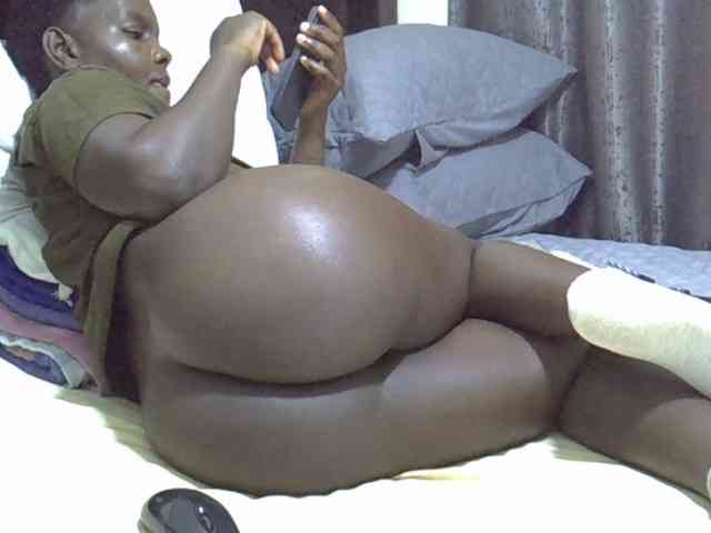 Pretty-amber72 webcam