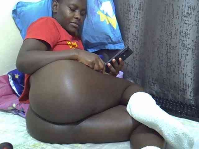 Pretty-amber72 webcam