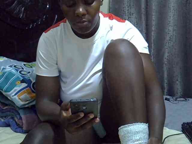 Pretty-amber72 webcam