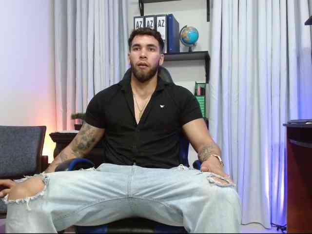 Kobefitness Live Webcam on BongaCams