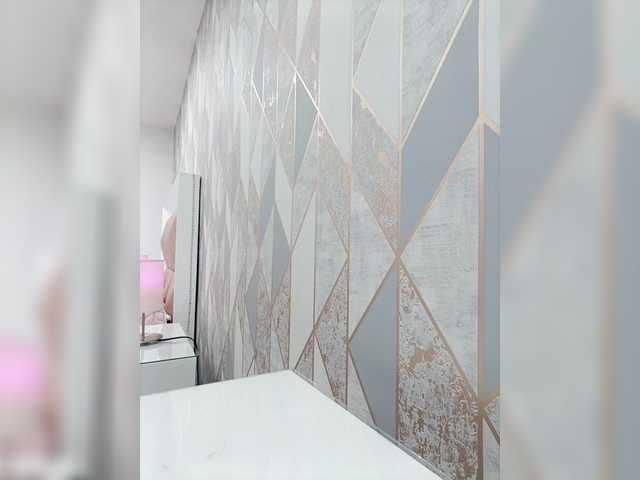 HelenMartin's BongaCams show and profile