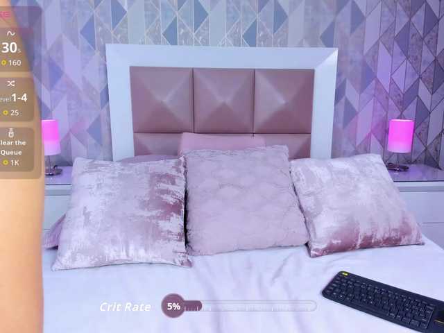 HelenMartin's BongaCams show and profile