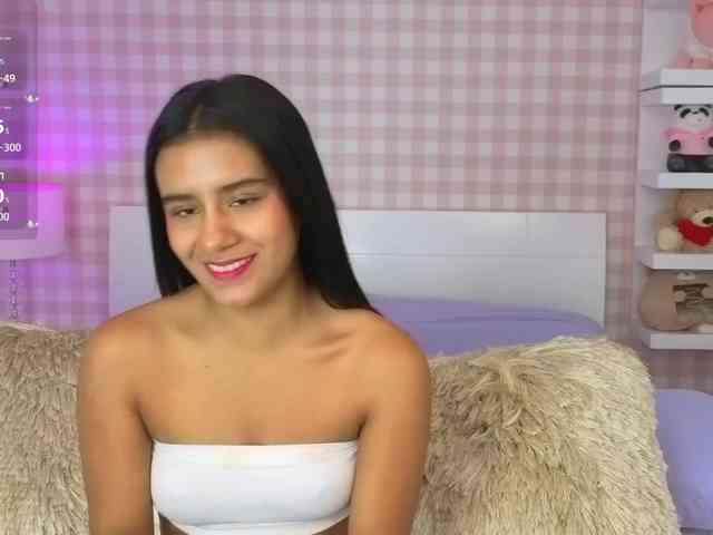 HelenMartin Live Webcam on BongaCams