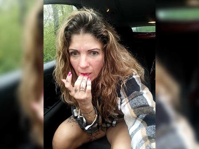 Dreamlove20's BongaCams show and profile