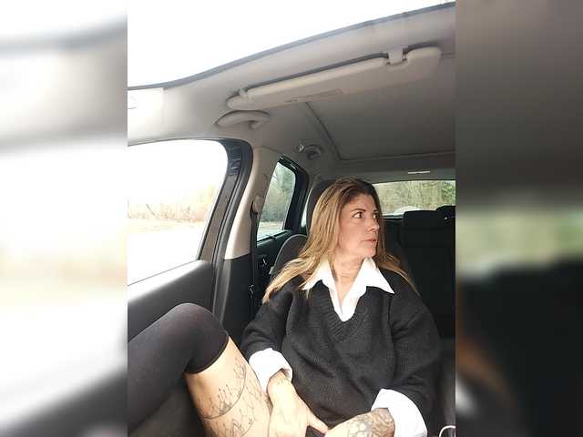 Dreamlove20 — Mr me doigtes 444 tokens Suce Mr 888tokensLevrette 1200tokens