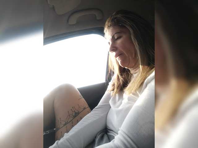 Dreamlove20's BongaCams show and profile