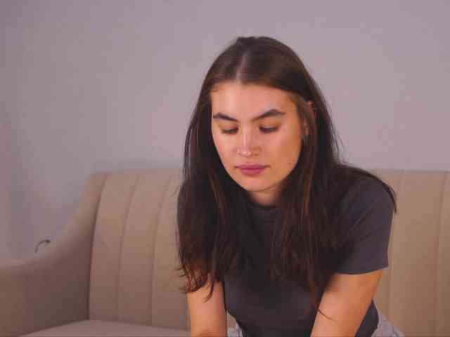 KimHalls Live Webcam on BongaCams