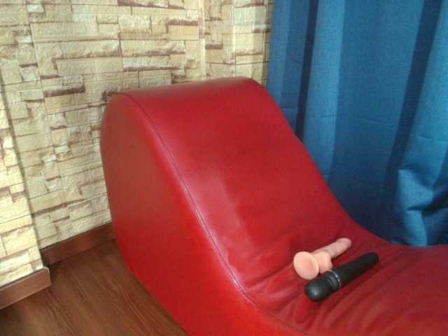 meliangels303av's BongaCams show and profile