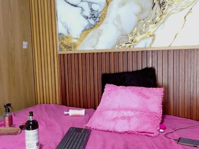 meliangels303av's BongaCams show and profile