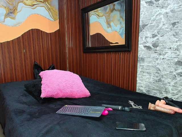 meliangels303av's BongaCams show and profile