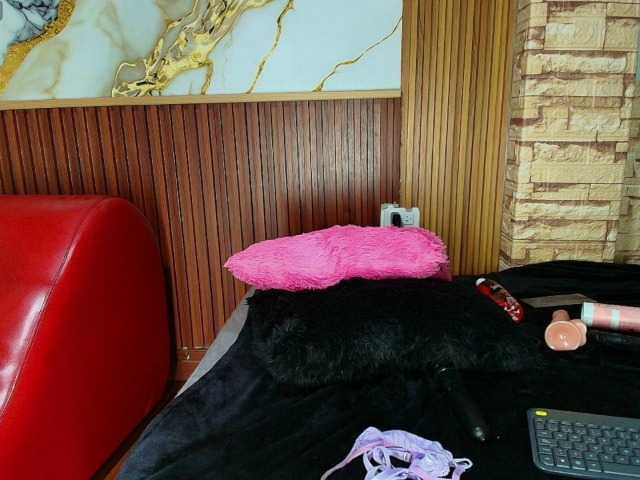 meliangels303av's BongaCams show and profile