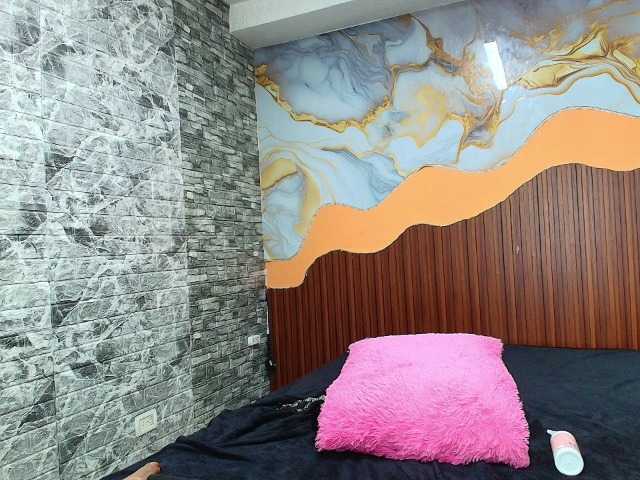 meliangels303av's BongaCams show and profile