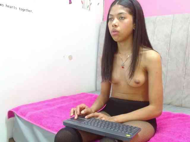 meliangels303av webcam