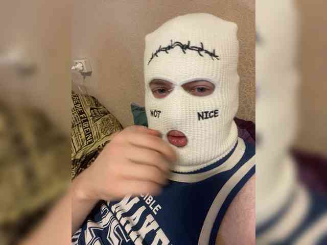 Deniskasosiskaa Deniskasosiskaa