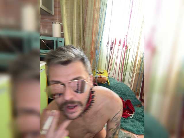 go to chat with Gagarinboy1