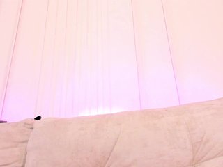 Kenia-Storm Porn Show