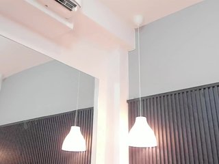 Kenia-Storm Porn Show