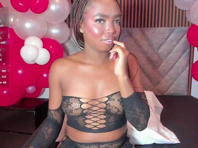 Kenia-Storm's BongaCams show and profile