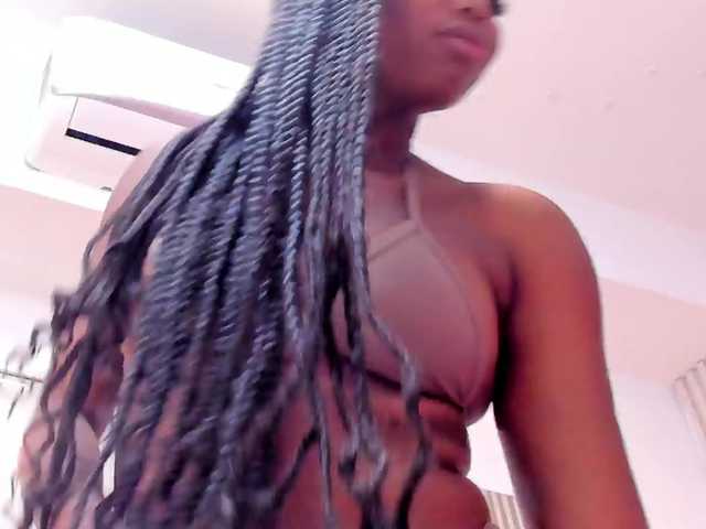 Kenia-Storm from BongaCams is Freechat