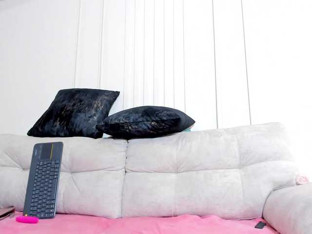 Kenia-Storm's Thumb Image