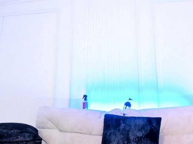 Kenia-Storm's BongaCams show and profile