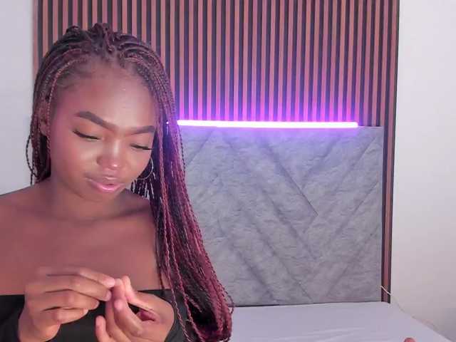 Kenia-Storm's BongaCams show and profile