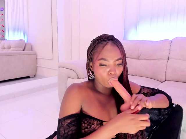 Kenia-Storm's BongaCams show and profile