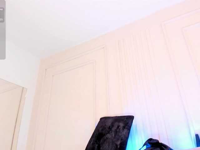 Kenia-Storm's BongaCams show and profile