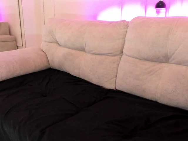 Kenia-Storm's BongaCams show and profile