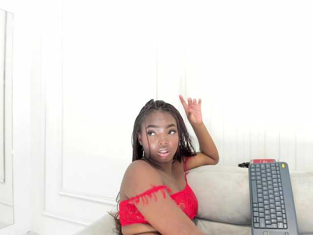 Kenia-Storm's BongaCams show and profile