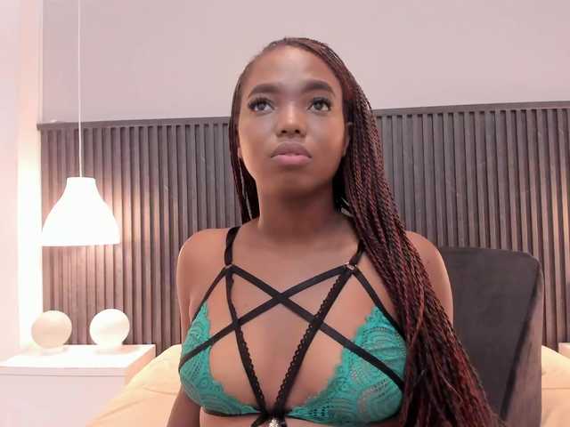 Kenia-Storm's BongaCams show and profile