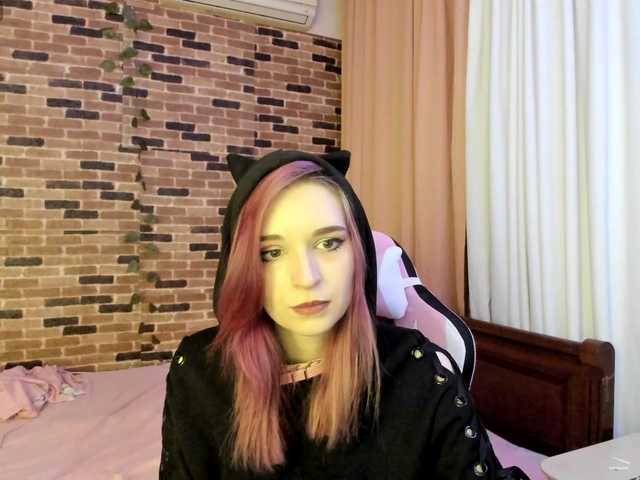 Lilitbleime666 webcam