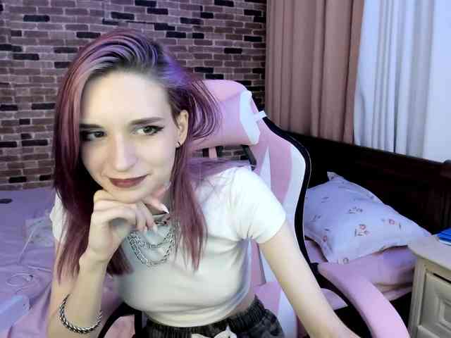Lilitbleime666 Live Webcam on BongaCams