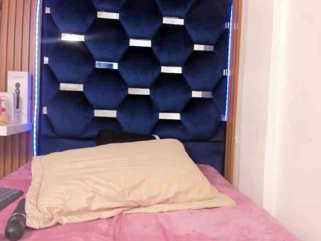 emily-cute emily-cute