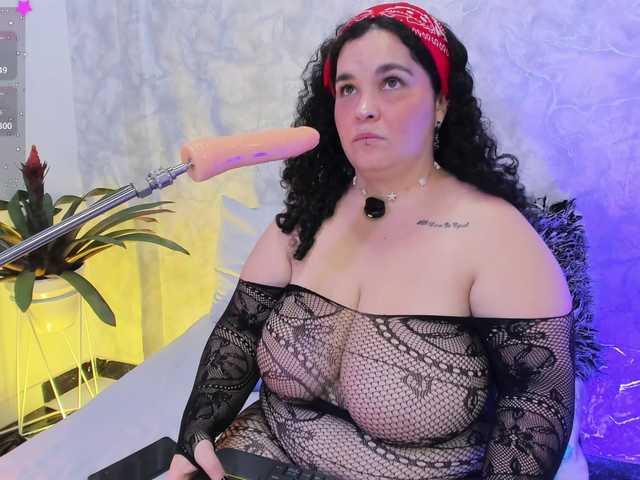 Reichel05's BongaCams show and profile