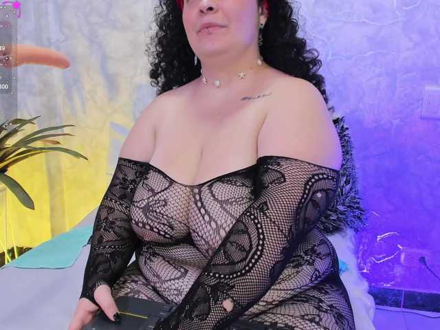 Reichel05's BongaCams show and profile