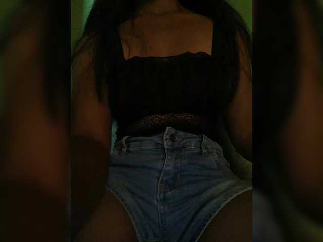 Join Murielle1, she wants to masturbate for you Murielle1 from BongaCams