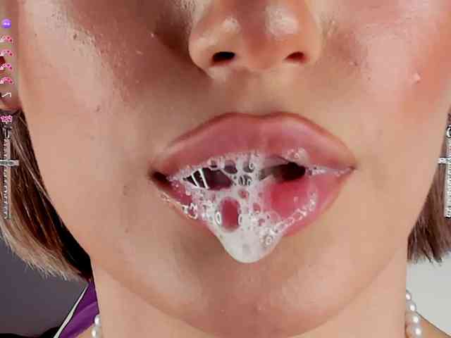 IceStrawberry webcam