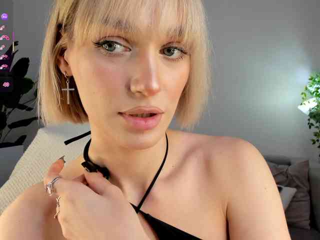 IceStrawberry webcam